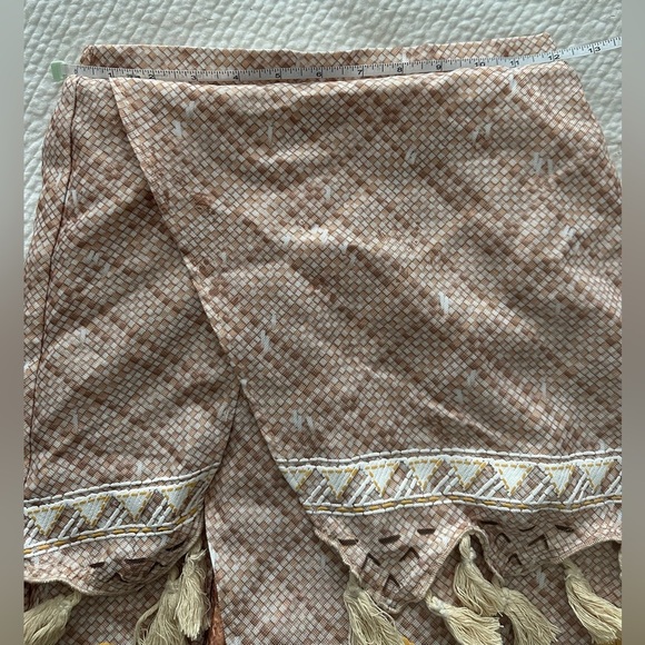 Disney: Girls Moana Dress (Costume)- Size 13-14 - Picture 8 of 16